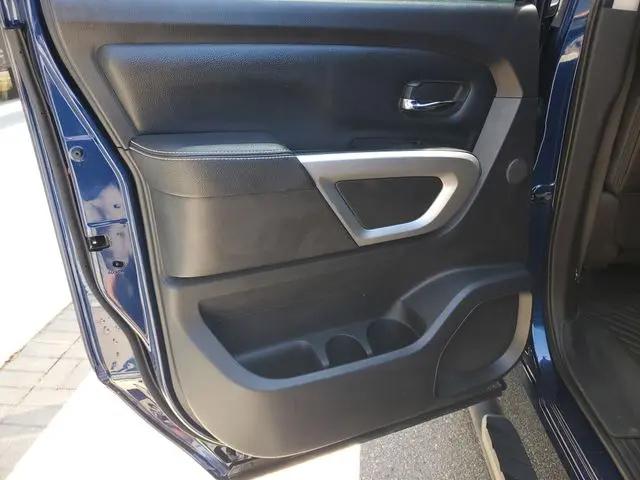 2019 Nissan Titan PRO-4X