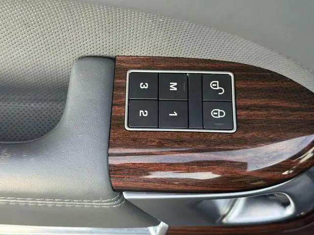 2016 Land Rover Range Rover 5.0L V8 Supercharged SV Autobiography