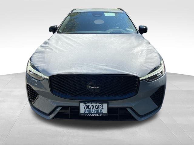 2026 Volvo XC60 Plug-In Hybrid Black Edition Ultra, T8 AWD Electric/Gasoline, Dark