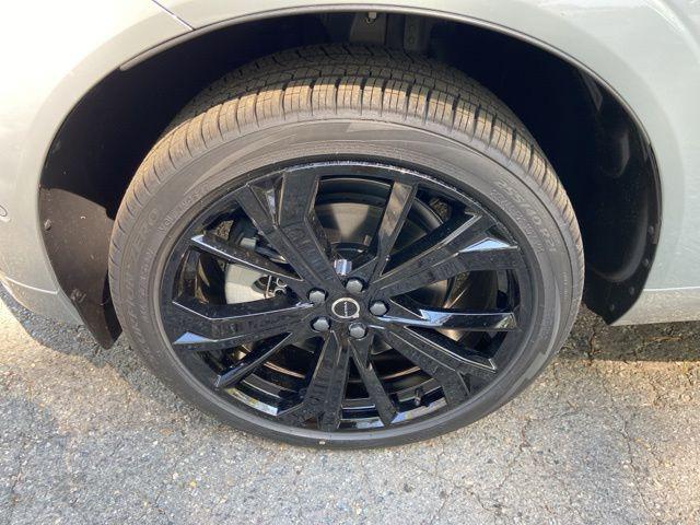 2026 Volvo XC60 Plug-In Hybrid Black Edition Ultra, T8 AWD Electric/Gasoline, Dark