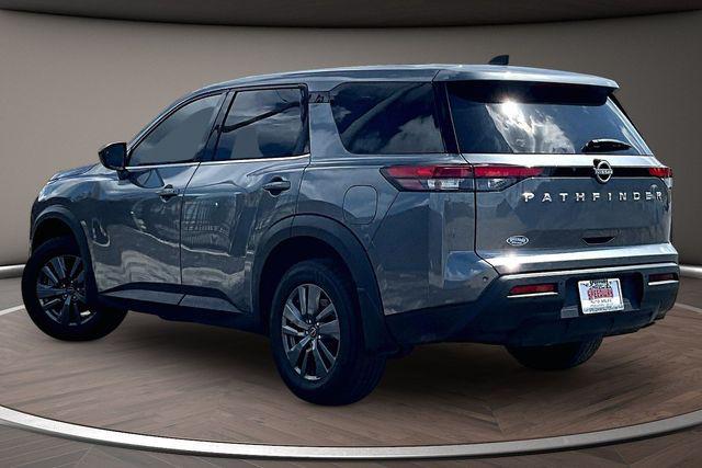 2024 Nissan Pathfinder S FWD