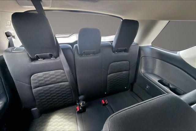 2024 Nissan Pathfinder S FWD