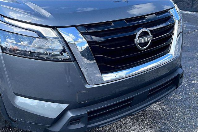 2024 Nissan Pathfinder S FWD