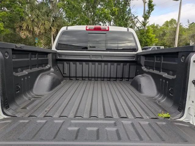 2022 GMC Canyon 2WD Crew Cab Short Box Elevation