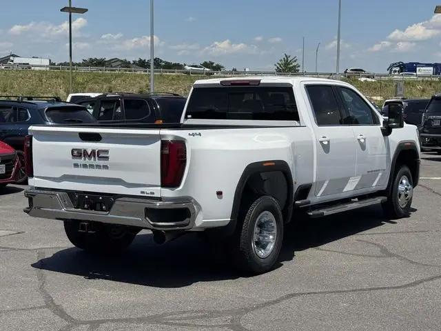 2026 GMC Sierra 3500HD Crew Cab, Long Bed, SLE Dual Rear Wheel, 4WD