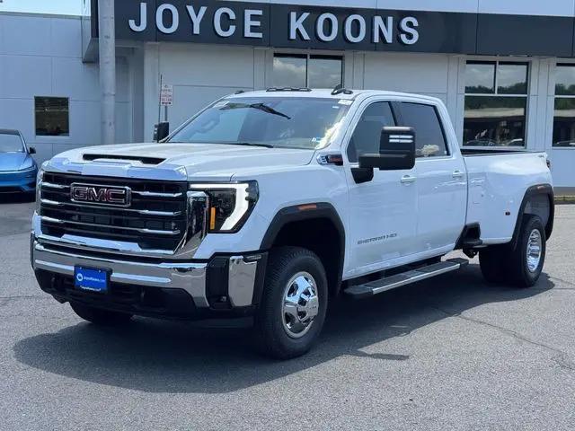 2026 GMC Sierra 3500HD Crew Cab, Long Bed, SLE Dual Rear Wheel, 4WD