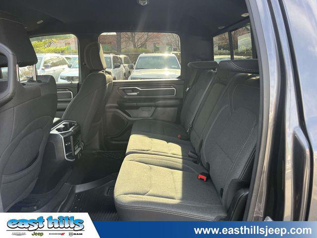2022 Ram 1500 Big Horn Crew Cab 4x4 5'7" Box