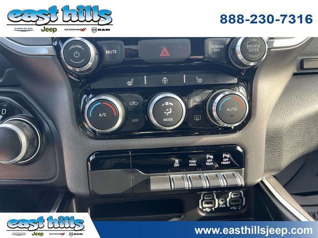 2022 Ram 1500 Big Horn Crew Cab 4x4 5'7" Box