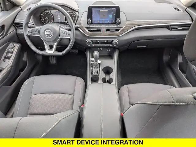 2026 Nissan Altima SV FWD