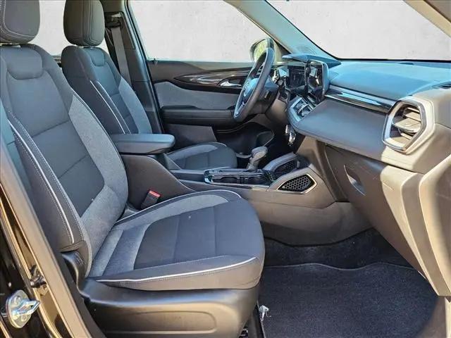 2025 Chevrolet TrailBlazer AWD LT