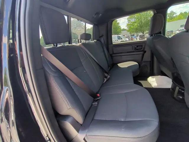 2026 Ram 2500 Black Express Crew Cab 4x4 64 Box