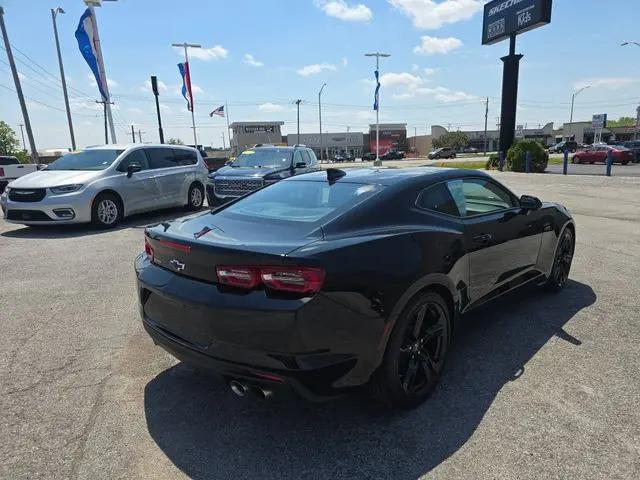 2020 Chevrolet Camaro RWD Coupe LT1