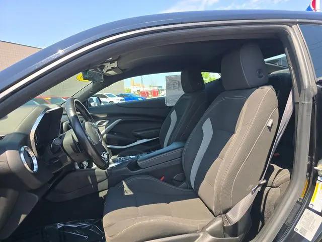 2020 Chevrolet Camaro RWD Coupe LT1