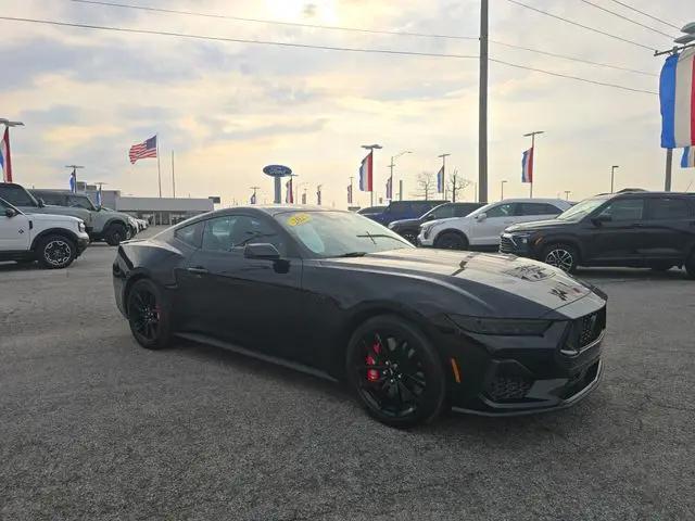 2025 Ford Mustang GT Premium Fastback