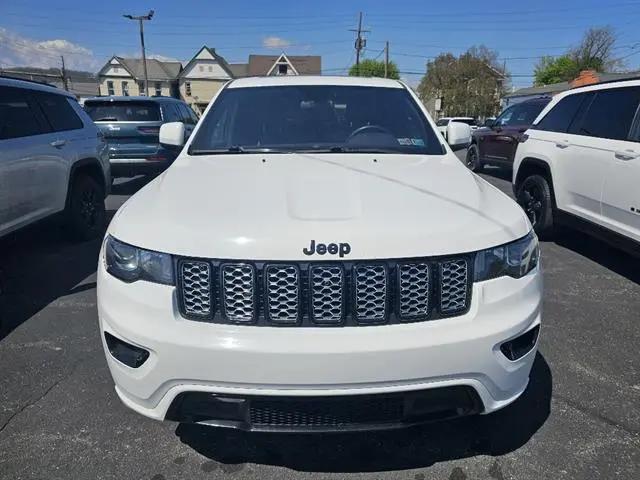 2021 Jeep Grand Cherokee Laredo X 4x4