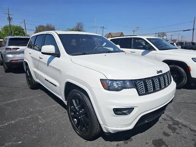 2021 Jeep Grand Cherokee Laredo X 4x4