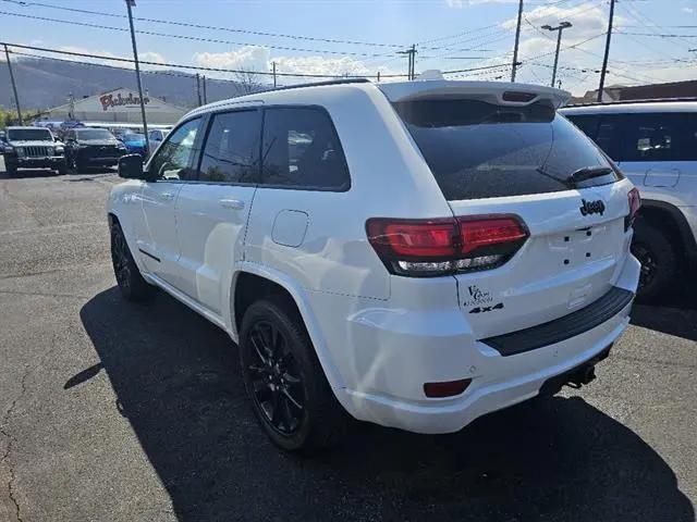 2021 Jeep Grand Cherokee Laredo X 4x4