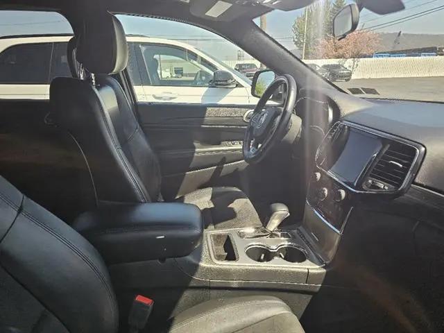 2021 Jeep Grand Cherokee Laredo X 4x4