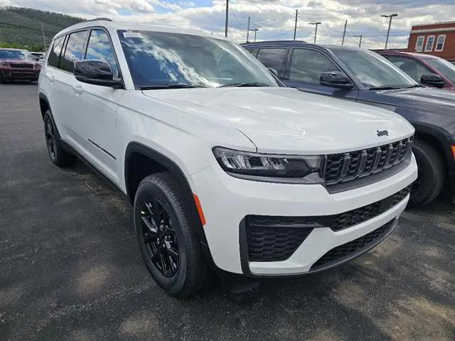 2026 Jeep Grand Cherokee L Altitude 4x4