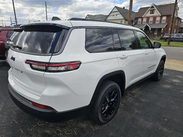 2026 Jeep Grand Cherokee L Altitude 4x4