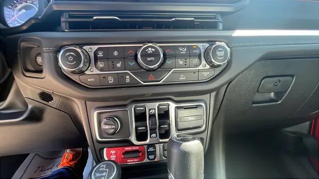 2026 Jeep Wrangler 4-Door Rubicon 4x4