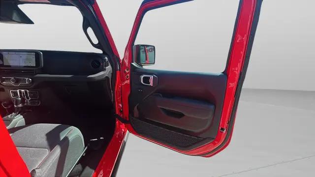 2026 Jeep Wrangler 4-Door Rubicon 4x4