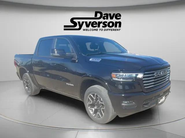2026 Ram 1500 Laramie Crew Cab 4x4 5'7" Box