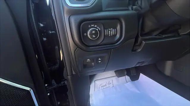 2026 Ram 1500 Laramie Crew Cab 4x4 5'7" Box
