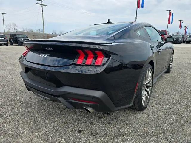 2025 Ford Mustang GT Premium Fastback