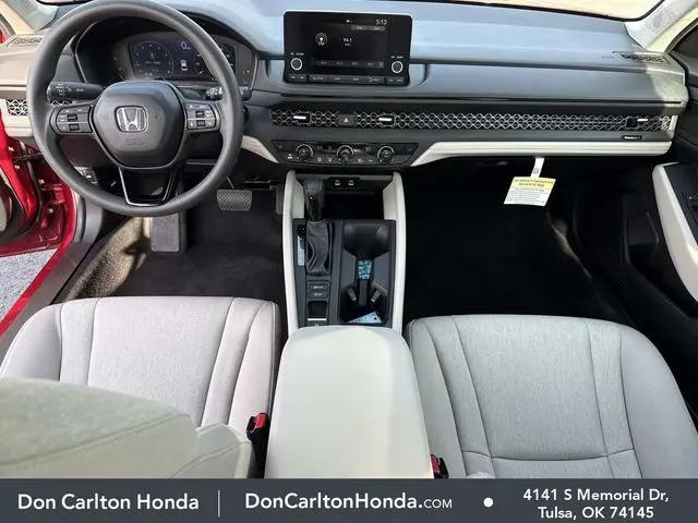 2025 Honda Accord Sedan SE