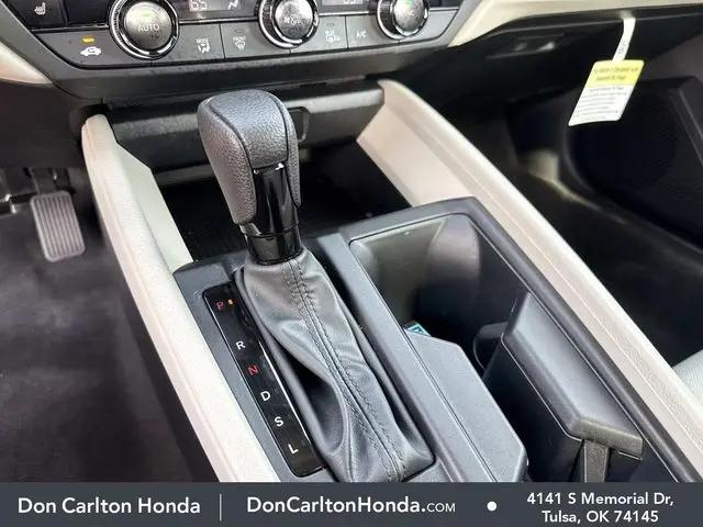 2025 Honda Accord Sedan SE