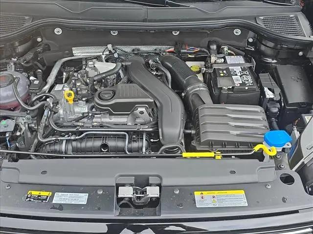 2026 Volkswagen Taos SE