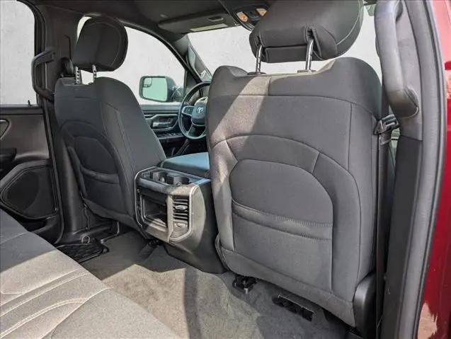 2022 Ram 1500 Big Horn Crew Cab 4x2 5'7" Box