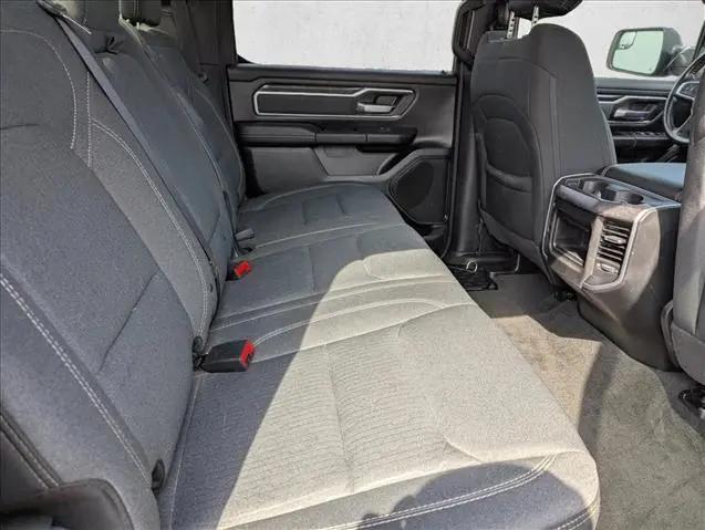 2022 Ram 1500 Big Horn Crew Cab 4x2 5'7" Box