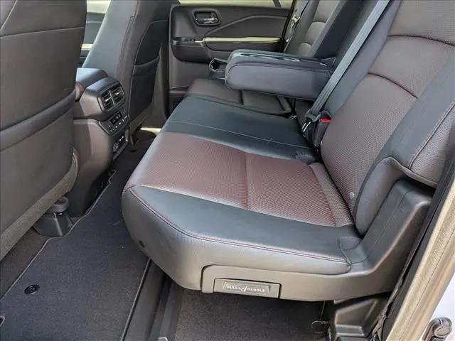 2026 Honda Ridgeline Black Edition Two-Tone