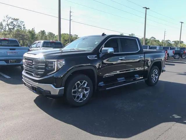 2026 GMC Sierra 1500 Crew Cab, Short Bed, SLT, 4WD