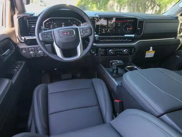 2026 GMC Sierra 1500 Crew Cab, Short Bed, SLT, 4WD