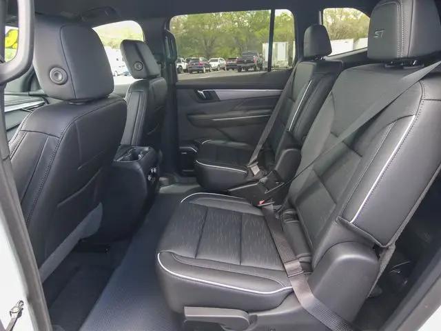 2026 Buick Enclave Sport Touring FWD