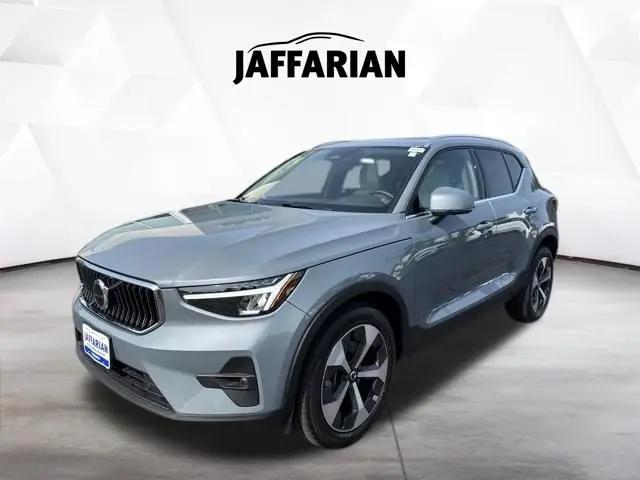 2023 Volvo XC40 B5 Plus Bright Theme for sale in Haverhill, MA