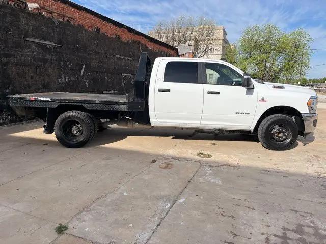 2024 Ram 3500 Tradesman/SLT/Laramie/Limited