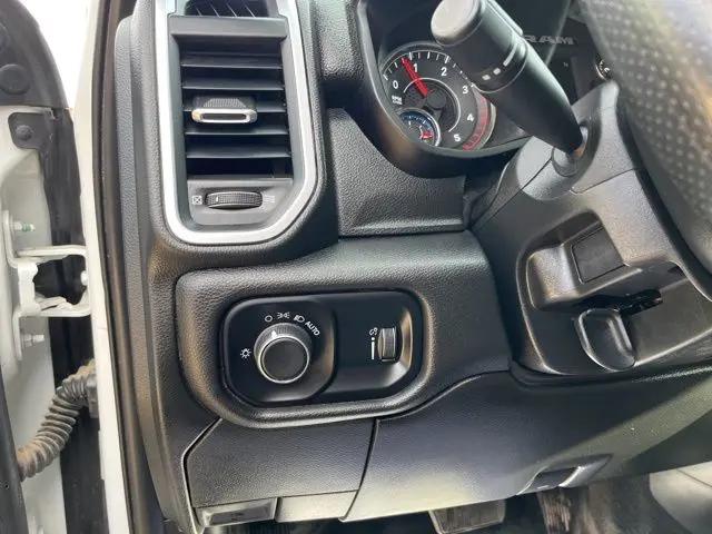 2024 Ram 3500 Tradesman/SLT/Laramie/Limited