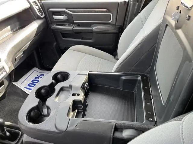 2024 Ram 3500 Tradesman/SLT/Laramie/Limited