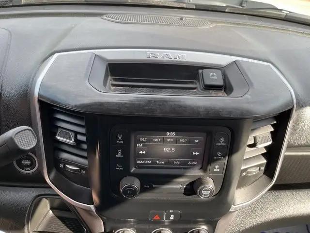 2024 Ram 3500 Tradesman/SLT/Laramie/Limited