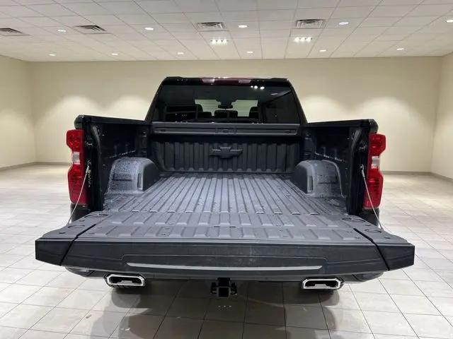 2026 Chevrolet Silverado 1500 4WD Crew Cab Short Bed Custom Trail Boss