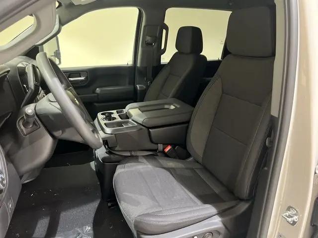 2026 Chevrolet Silverado 2500HD Crew Cab, Standard Bed, WT, 4WD