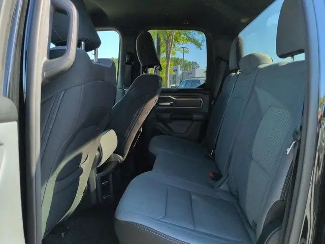 2022 Ram 1500 Big Horn Quad Cab 4x4 6'4" Box