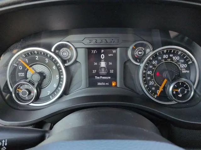 2022 Ram 1500 Big Horn Quad Cab 4x4 6'4" Box