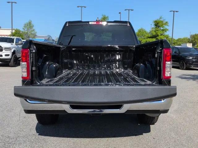 2022 Ram 1500 Big Horn Quad Cab 4x4 6'4" Box