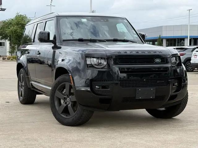 2023 Land Rover Defender 130 X-Dynamic SE