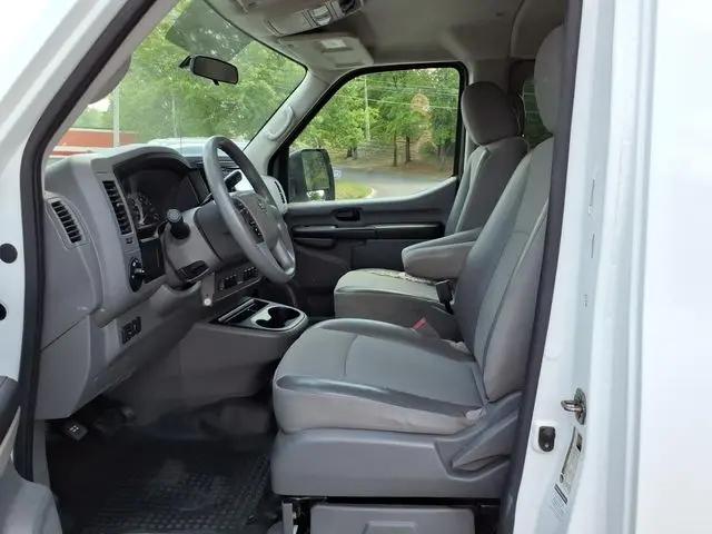 2018 Nissan 3500 S V6